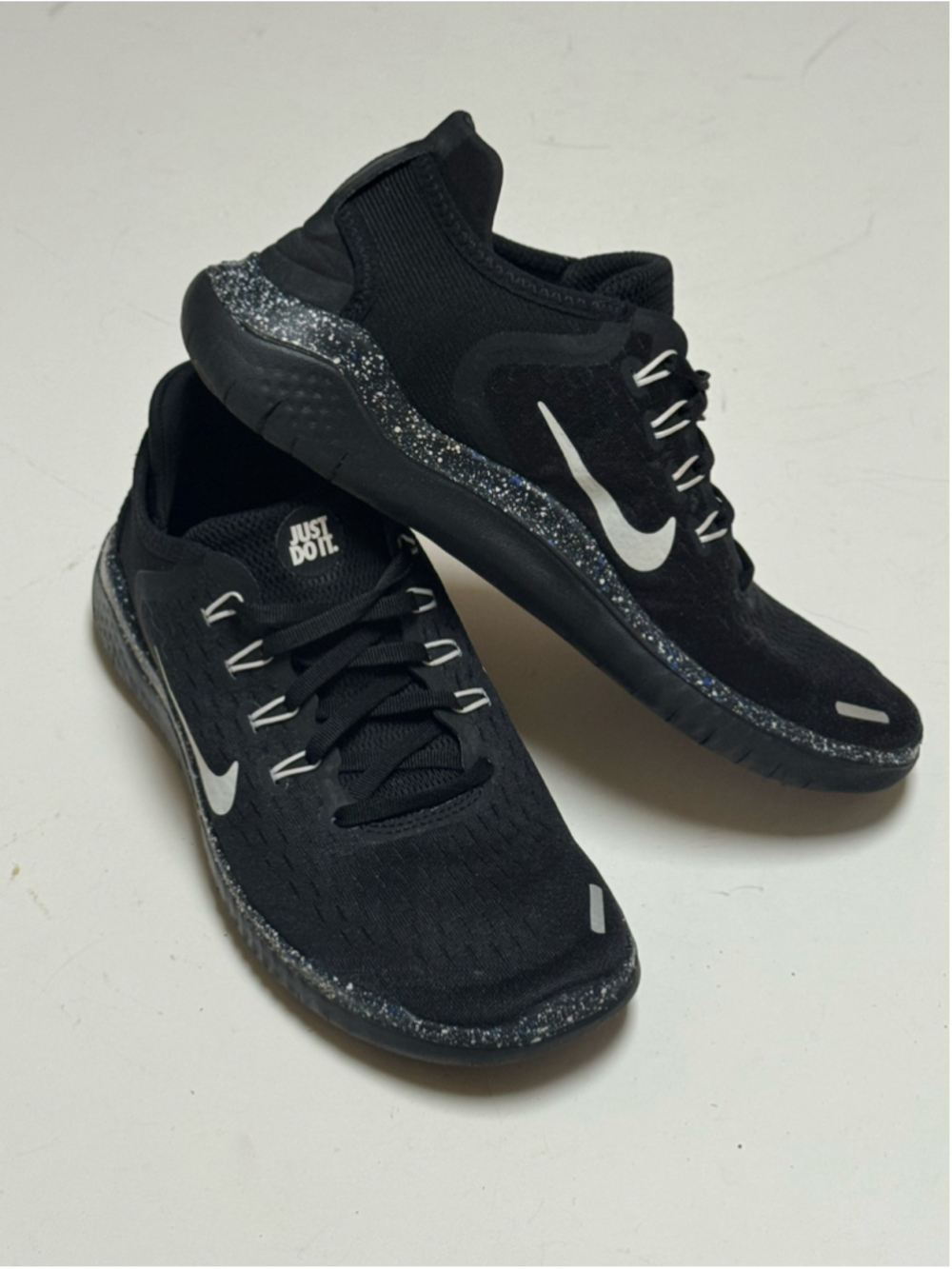 Nike Women’s Free RN 2018 Black Running Sneakers NikeiD AT6717-991 Sz 8